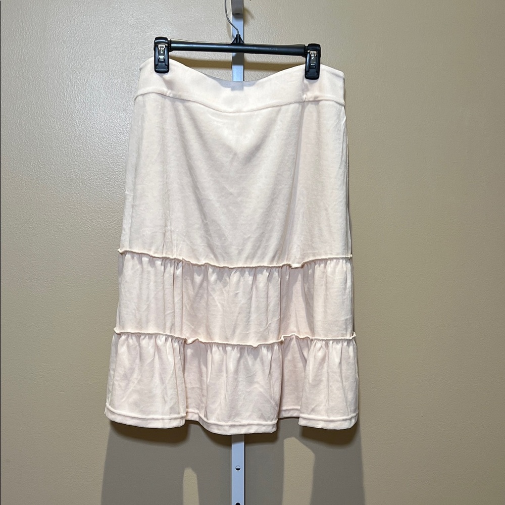 Women's Cream Tiered Midi Skirt